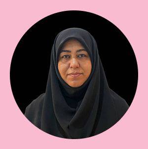 سرکار خانم حاجیلو دبیر پایه چهارم